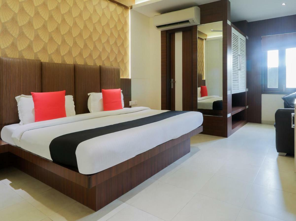 Capital O 46218 Royal Cottage Suite Канпур Экстерьер фото