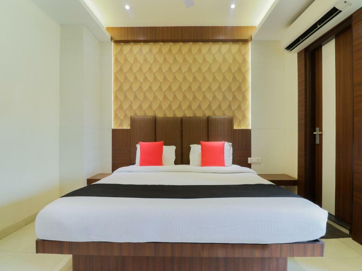Capital O 46218 Royal Cottage Suite Канпур Экстерьер фото